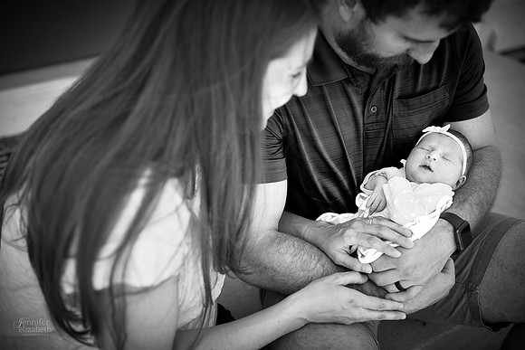 Baby Peyton: Lifestyle Newborn Session in Chagrin Falls, Ohio