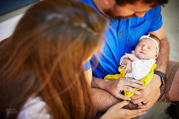 Baby Peyton: Lifestyle Newborn Session in Chagrin Falls, Ohio