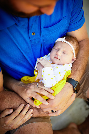 Baby Peyton: Lifestyle Newborn Session in Chagrin Falls, Ohio