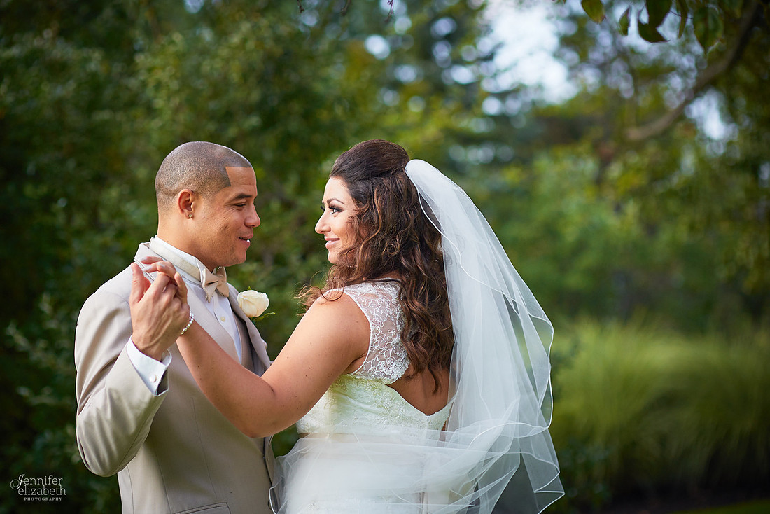 Alexis & Jason: Landerhaven Wedding in Cleveland, Ohio