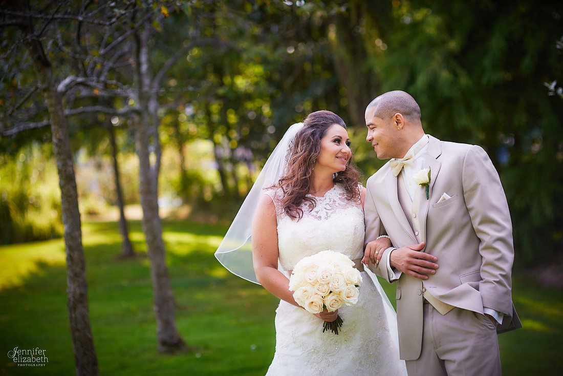 Alexis & Jason: Landerhaven Wedding in Cleveland, Ohio