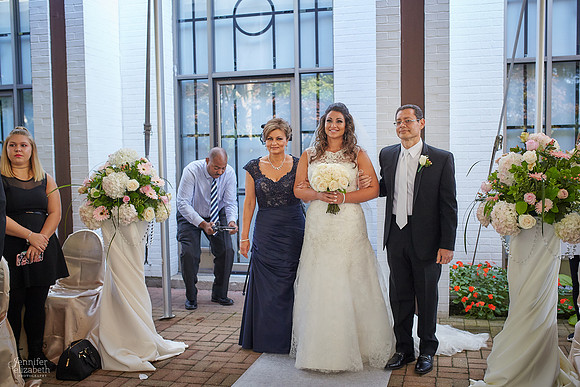 Alexis & Jason: Landerhaven Wedding in Cleveland, Ohio