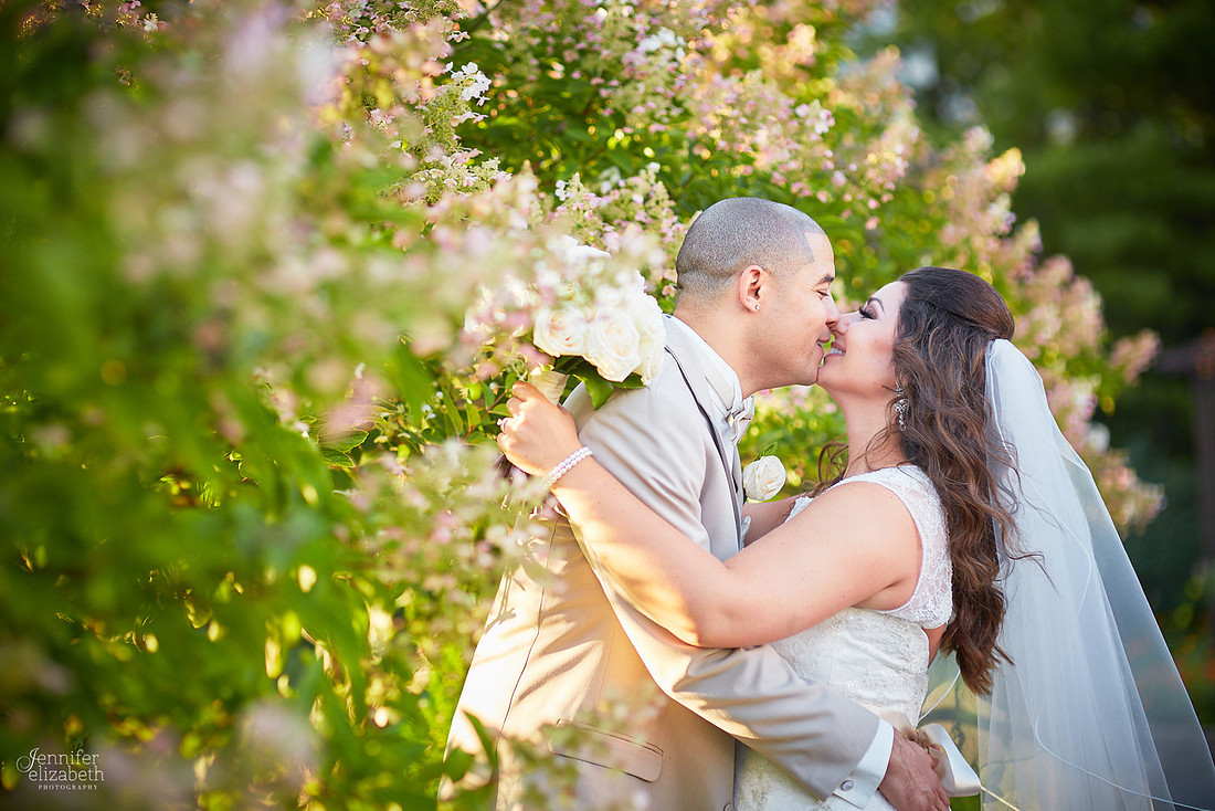 Alexis & Jason: Landerhaven Wedding in Cleveland, Ohio