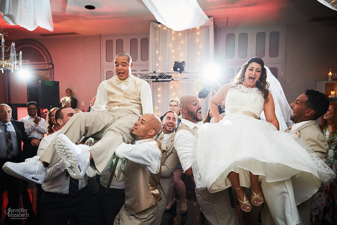 Alexis & Jason: Landerhaven Wedding in Cleveland, Ohio