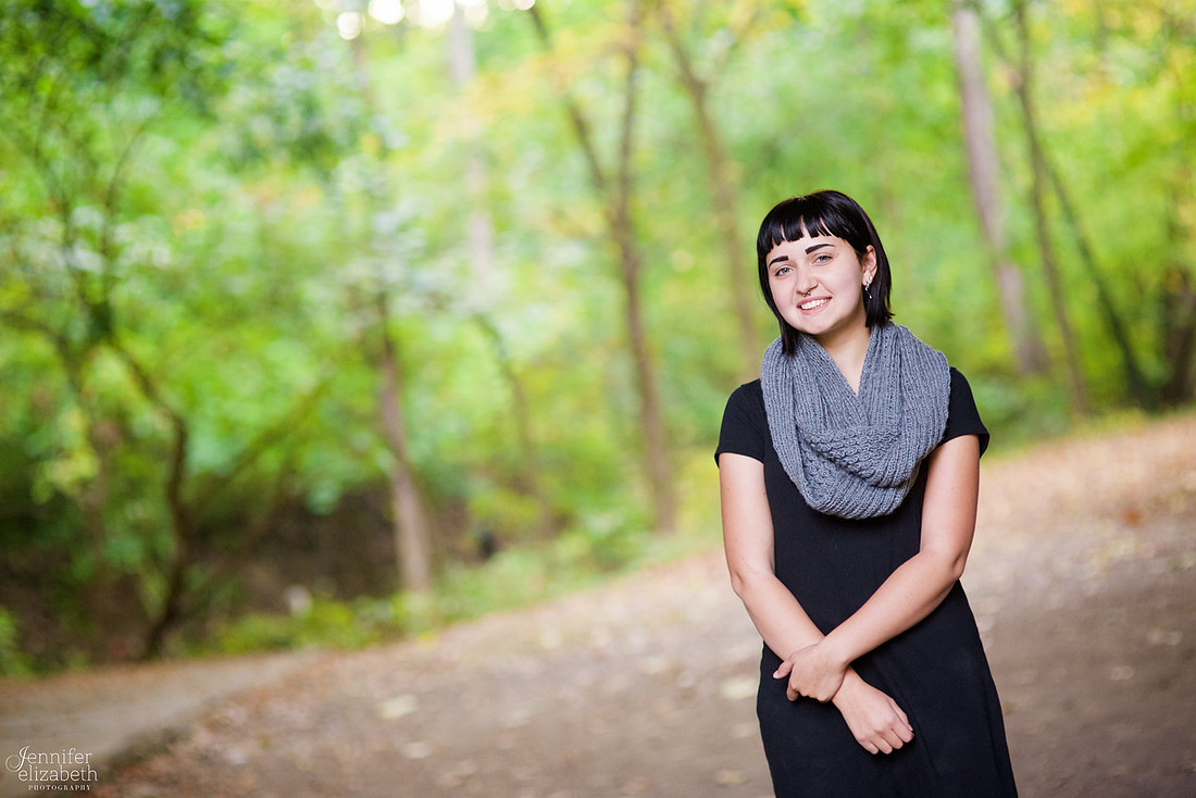 Lindsay: Senior Portrait Session in Columbus, Ohio