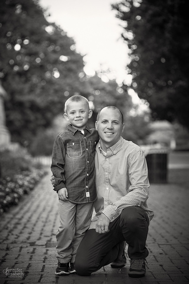 The D Family: Portrait Session at Schiller Park