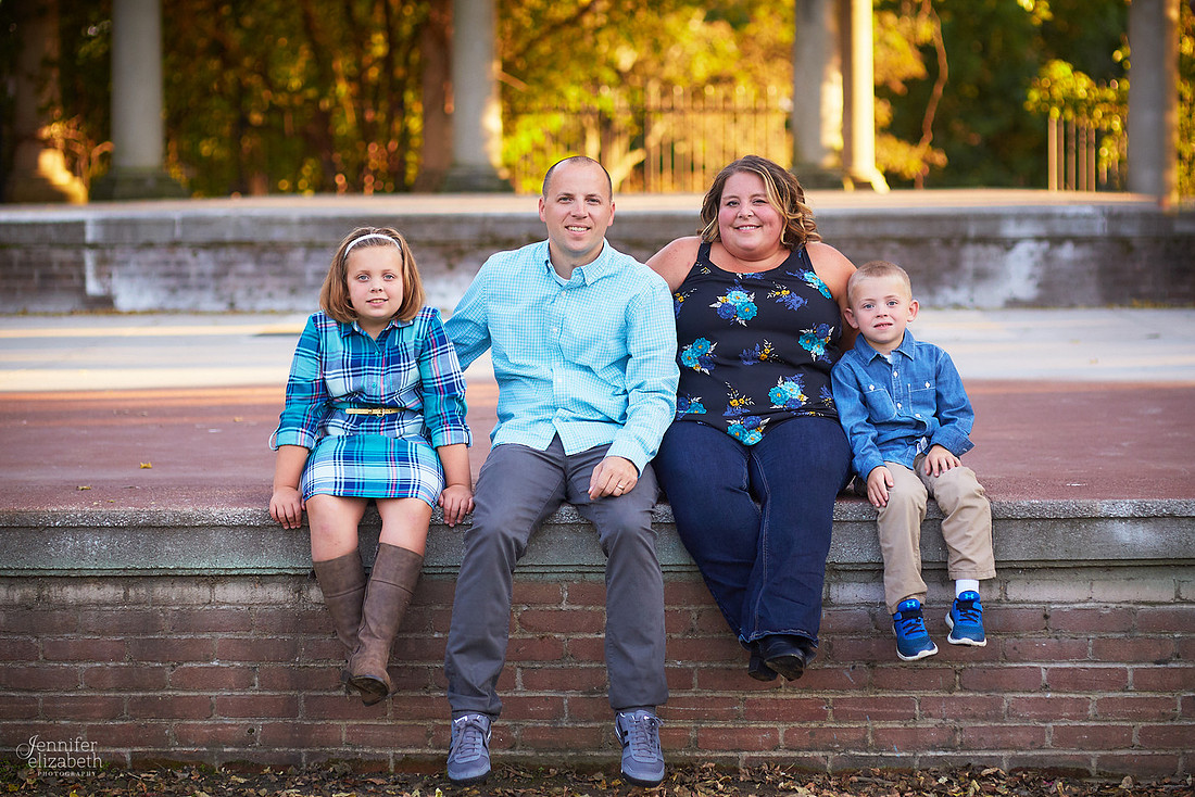 The D Family: Portrait Session at Schiller Park