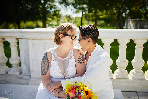 Cat & Jenn: Wedding Portrait Session at Wade Lagoon and the Cleveland Museum of Art