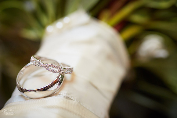 Melissa & Charles: Cincinnati Marriott Rivercenter Wedding