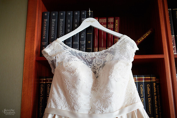 Melissa & Charles: Cincinnati Marriott Rivercenter Wedding
