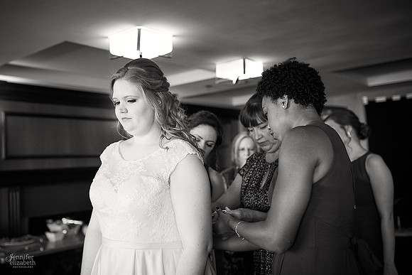 Melissa & Charles: Cincinnati Marriott Rivercenter Wedding