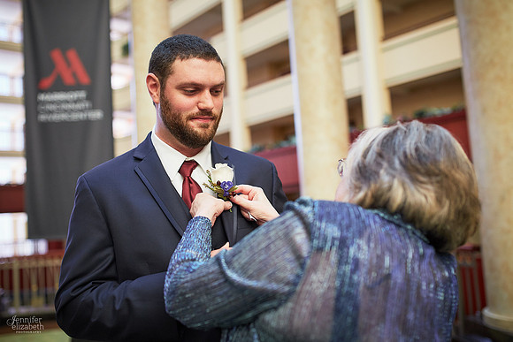 Melissa & Charles: Cincinnati Marriott Rivercenter Wedding