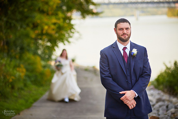 Melissa & Charles: Cincinnati Marriott Rivercenter Wedding