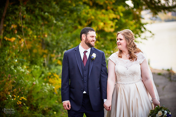 Melissa & Charles: Cincinnati Marriott Rivercenter Wedding