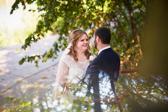 Melissa & Charles: Cincinnati Marriott Rivercenter Wedding