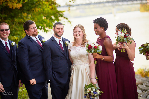 Melissa & Charles: Cincinnati Marriott Rivercenter Wedding