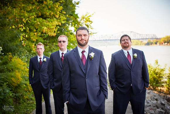 Melissa & Charles: Cincinnati Marriott Rivercenter Wedding