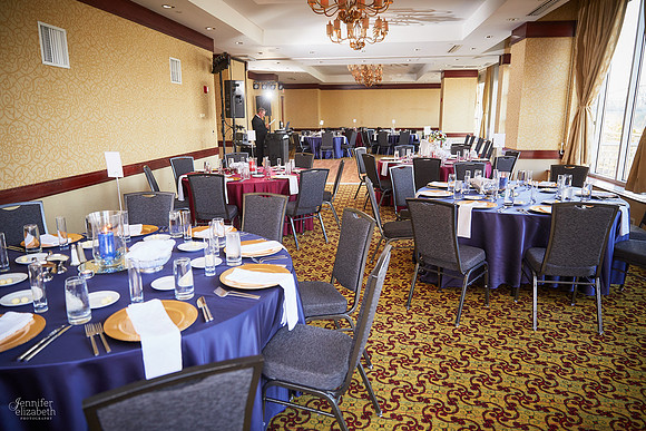 Melissa & Charles: Cincinnati Marriott Rivercenter Wedding