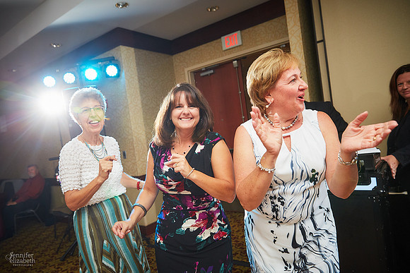 Melissa & Charles: Cincinnati Marriott Rivercenter Wedding