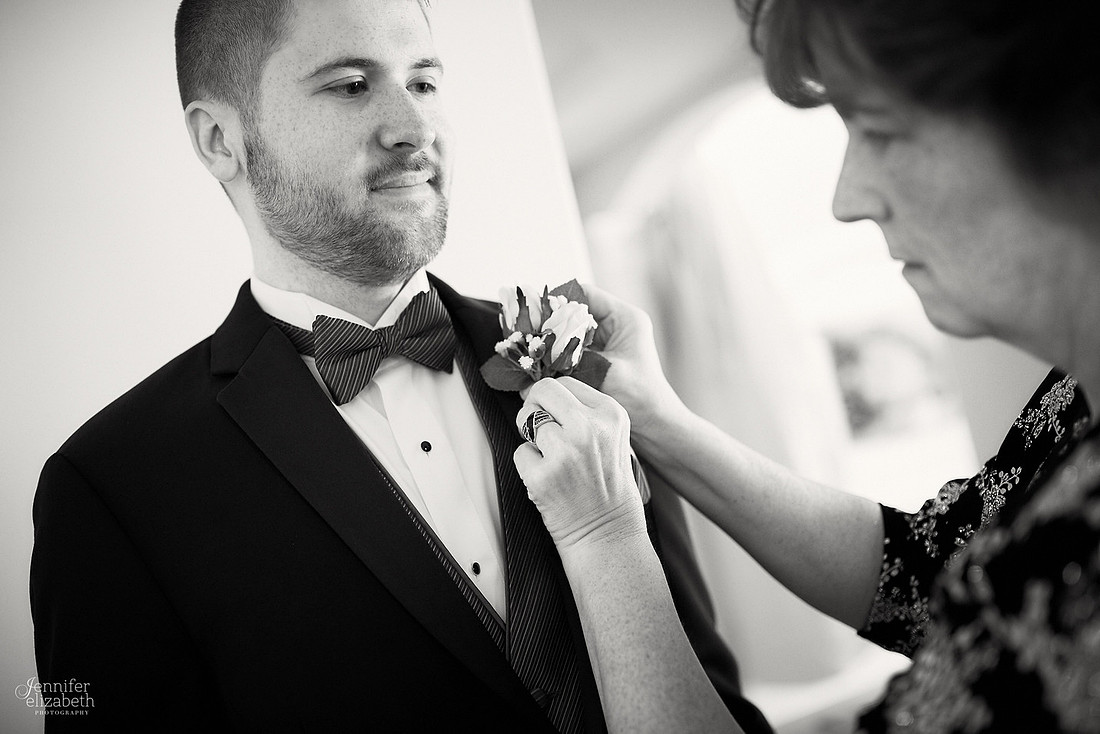 Allie & Brian: Bertram Inn Wedding in Aurora, Ohio