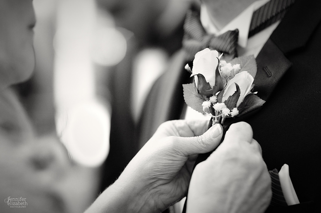 Allie & Brian: Bertram Inn Wedding in Aurora, Ohio