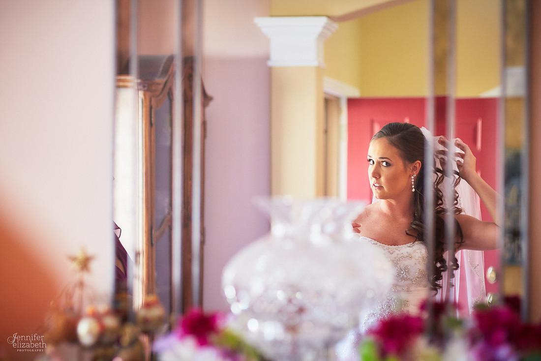 Allie & Brian: Bertram Inn Wedding in Aurora, Ohio