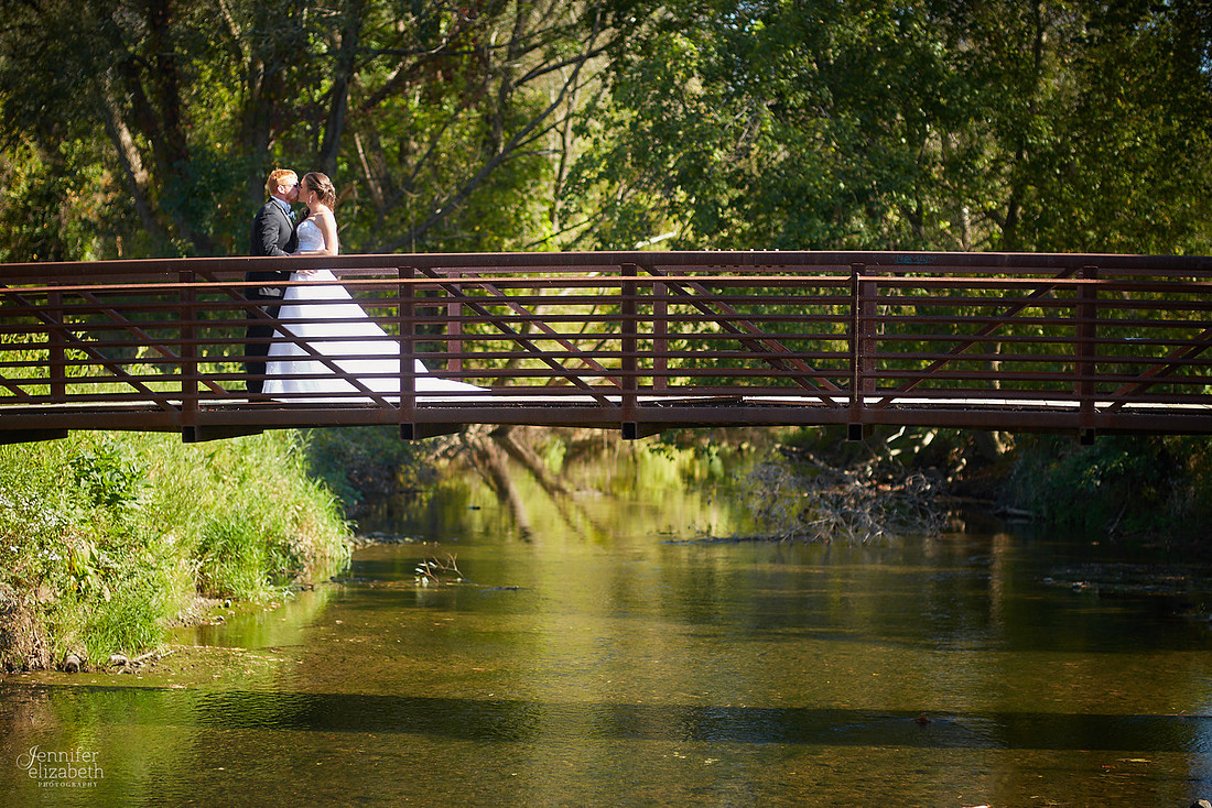 Allie & Brian: Bertram Inn Wedding in Aurora, Ohio