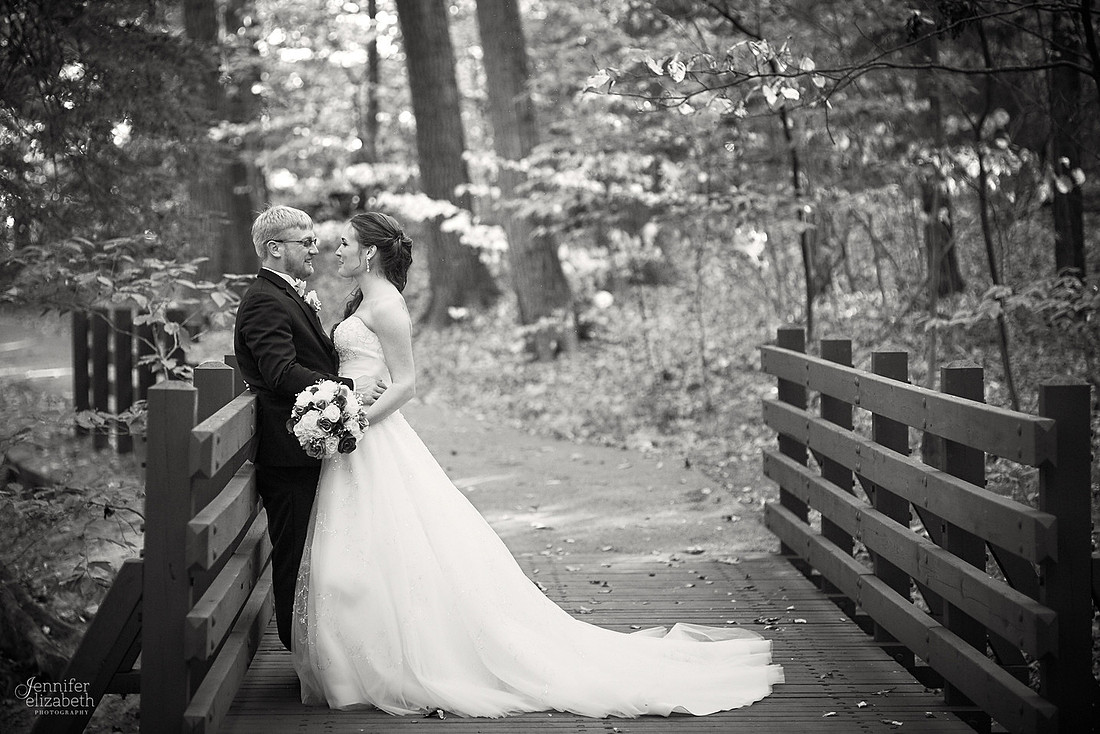 Allie & Brian: Bertram Inn Wedding in Aurora, Ohio