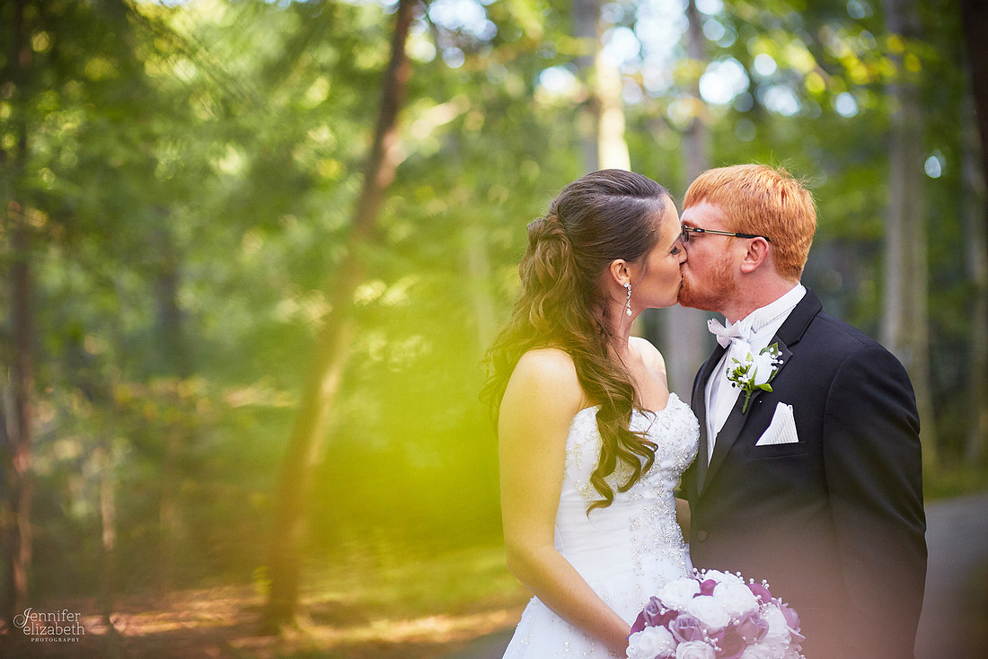 Allie & Brian: Bertram Inn Wedding in Aurora, Ohio