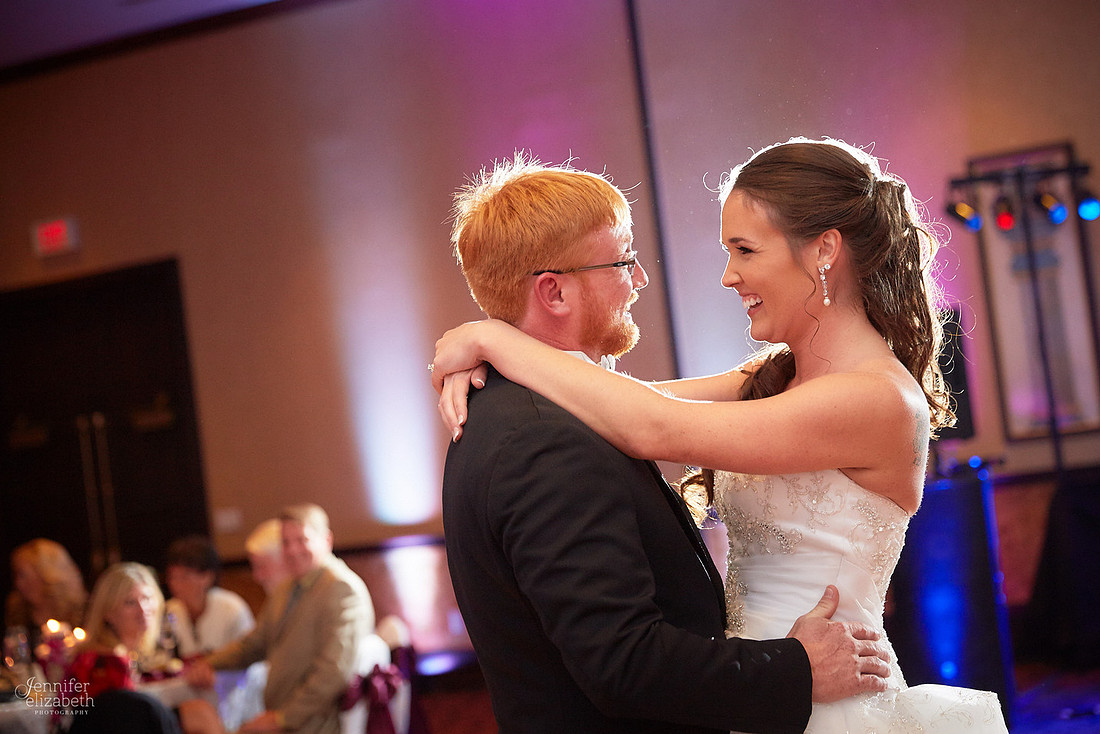 Allie & Brian: Bertram Inn Wedding in Aurora, Ohio