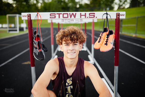 Cohen: Senior Session at Franklin Mills Riveredge Park and Stow-Munroe Falls High School