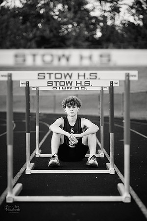 Cohen: Senior Session at Franklin Mills Riveredge Park and Stow-Munroe Falls High School