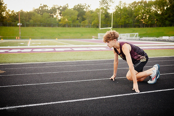 Cohen: Senior Session at Franklin Mills Riveredge Park and Stow-Munroe Falls High School