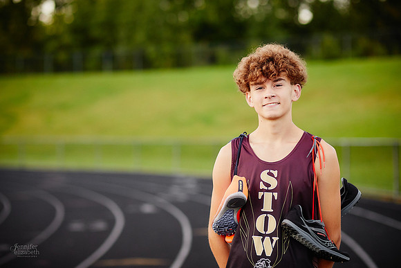 Cohen: Senior Session at Franklin Mills Riveredge Park and Stow-Munroe Falls High School