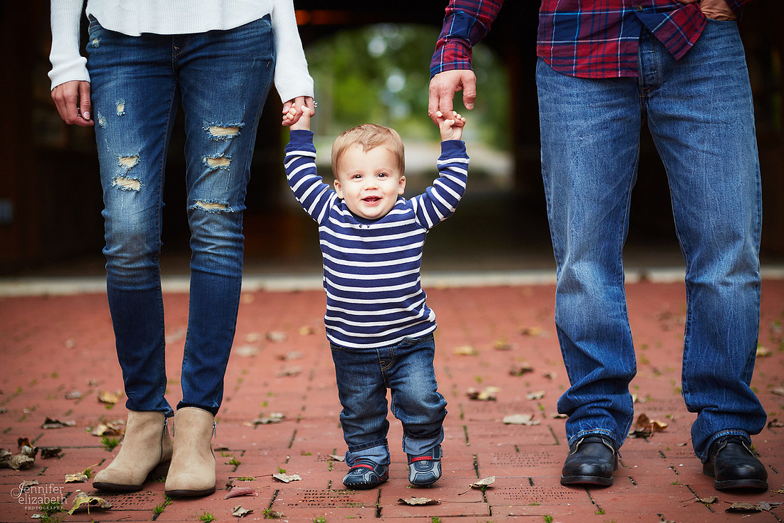 The V Family: Portrait Session in David Fortier Park