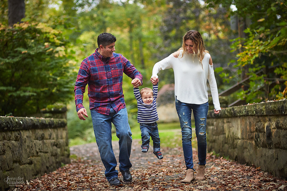 The V Family: Portrait Session in David Fortier Park