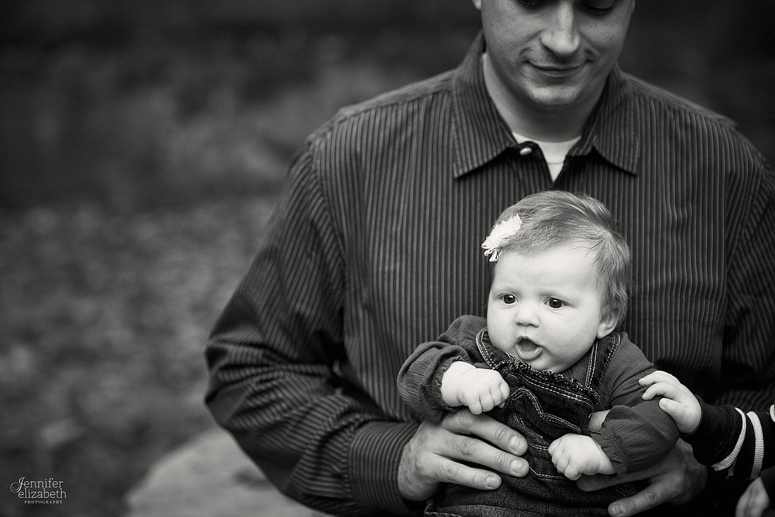 The V Family: Portrait Session in David Fortier Park