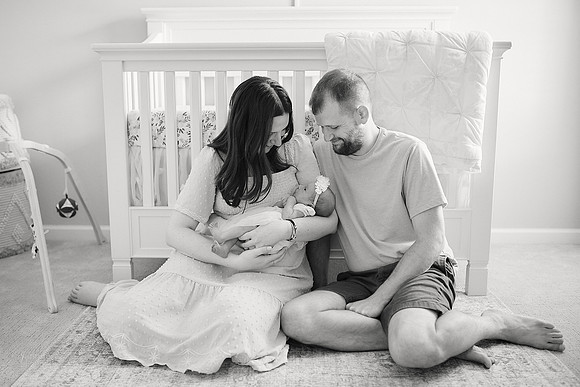 Madilyn: Lifestyle Newborn Session in Avon