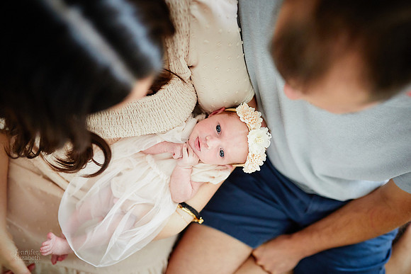 Madilyn: Lifestyle Newborn Session in Avon