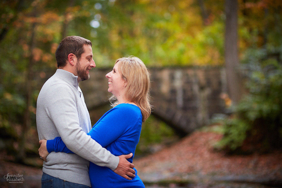 Laura & Matt: Engagement Session at Fortier Park