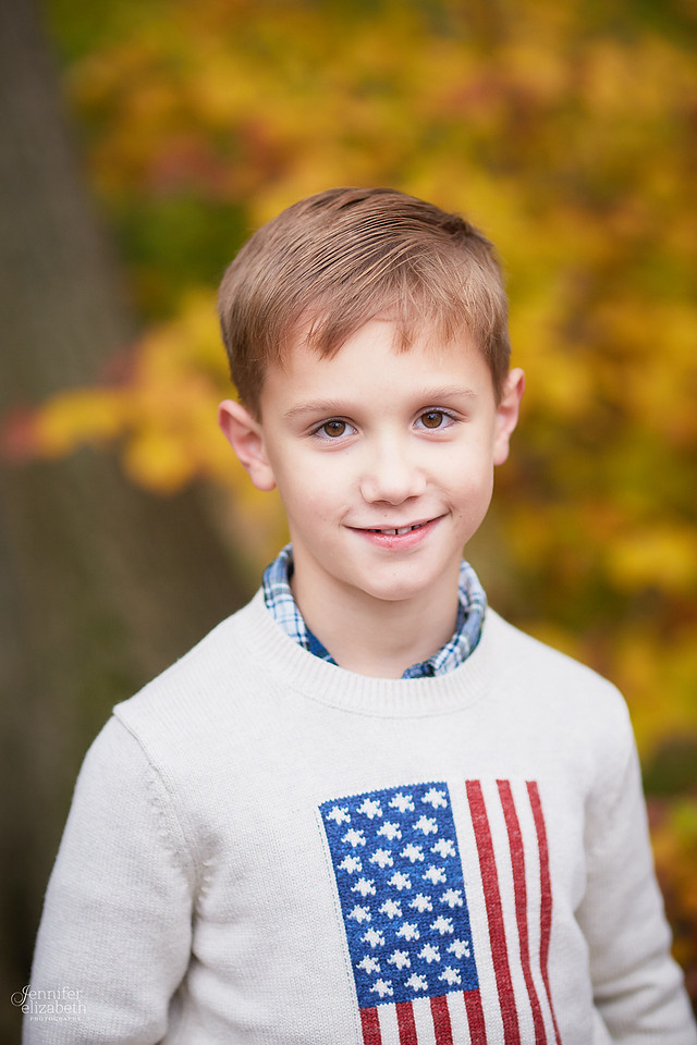 The M Family's Portrait Session at Horseshoe Lake in Shaker Heights
