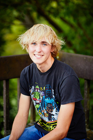 Brendan: Senior Session at Franklin Mills Riveredge Park in Kent