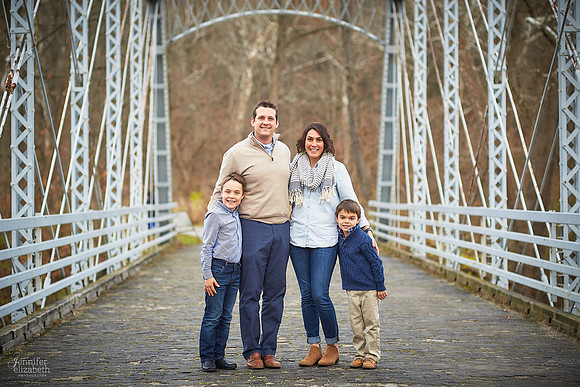 The R Family's Portrait Session in the Brecksville Reservation