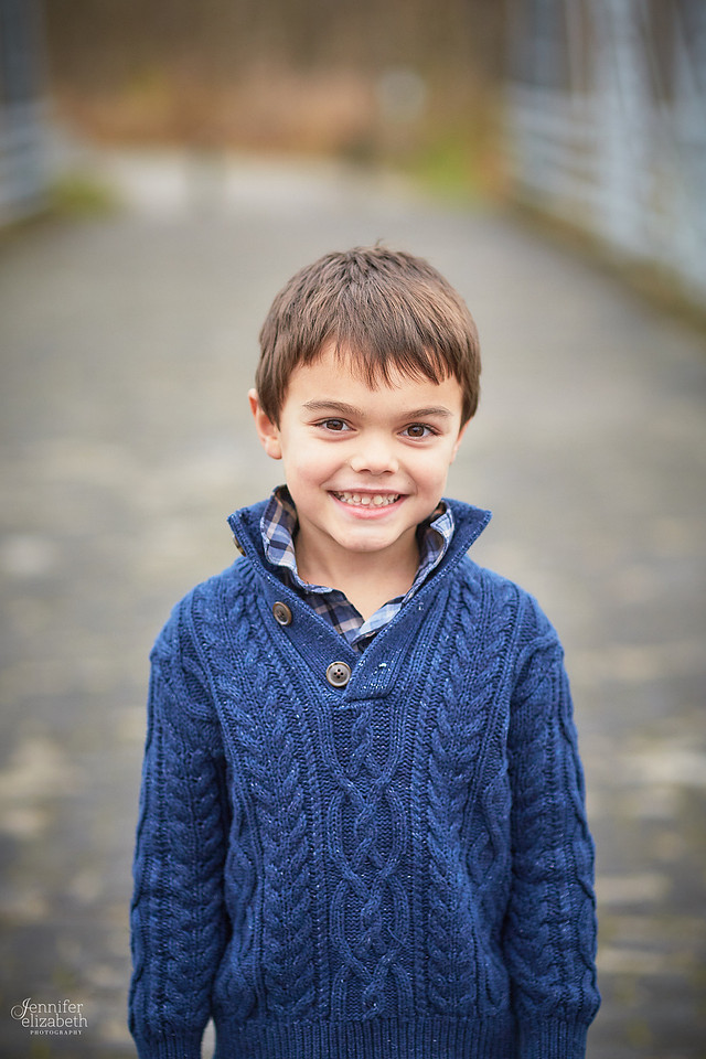The R Family's Portrait Session in the Brecksville Reservation