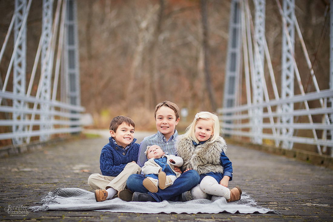 The R Family's Portrait Session in the Brecksville Reservation