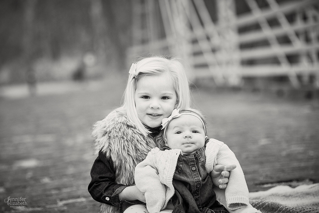 The R Family's Portrait Session in the Brecksville Reservation