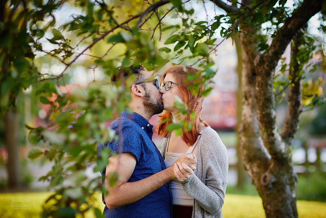 Katie & Sam: Engagement Session in The Flats