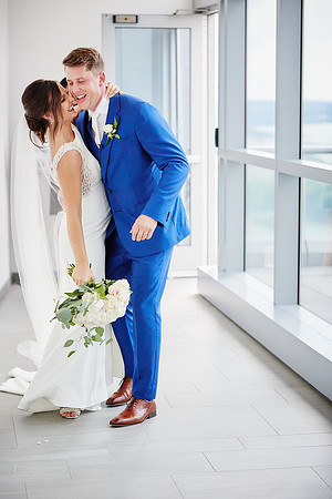Stephanie & Tom: Wedding at Lago Custom Events at Aloft Cleveland Downtown