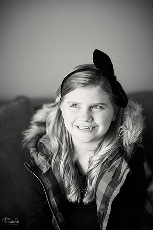 The L Family: Holiday Portrait Session in Granville, Ohio