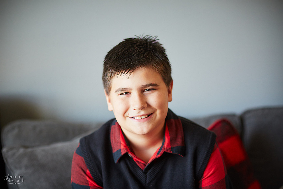 The L Family: Holiday Portrait Session in Granville, Ohio